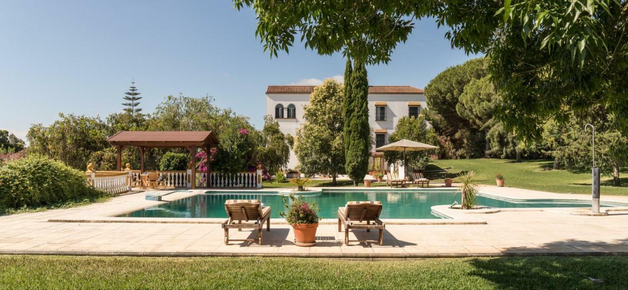 Hacienda Las Tres Ninas Puebla del Río Exterior foto